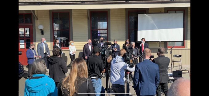 Barry Kresch, EV Club President, Speaking at SB 127 Press Conference