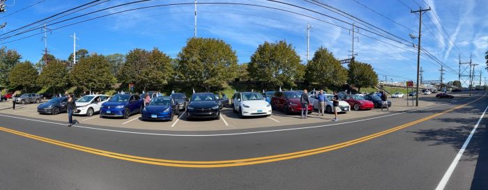 Cars parked before the EV parade - EV C;lub CT