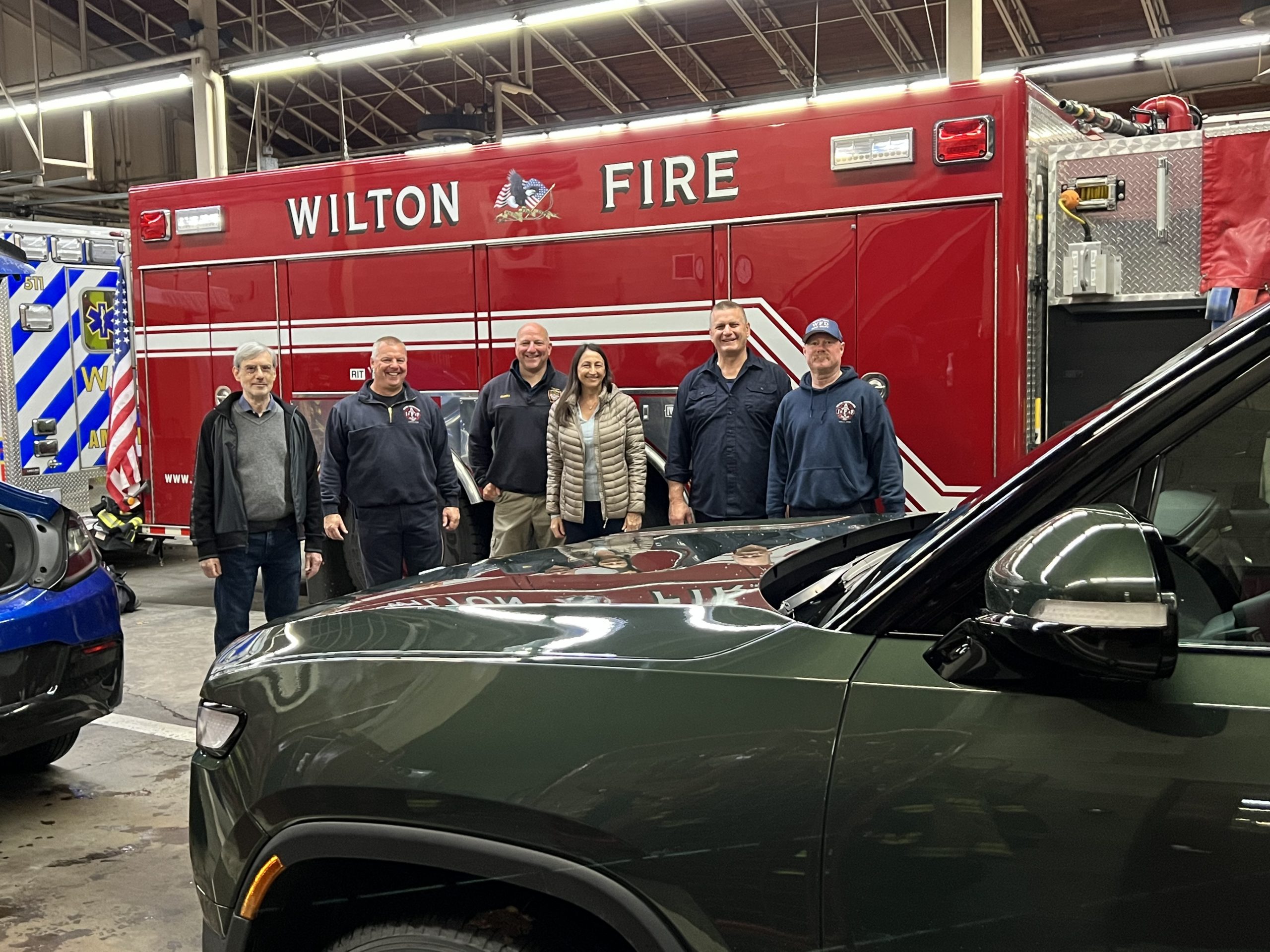 EV Club, Wilton Fire Dept inspecting EVs for first responder training
